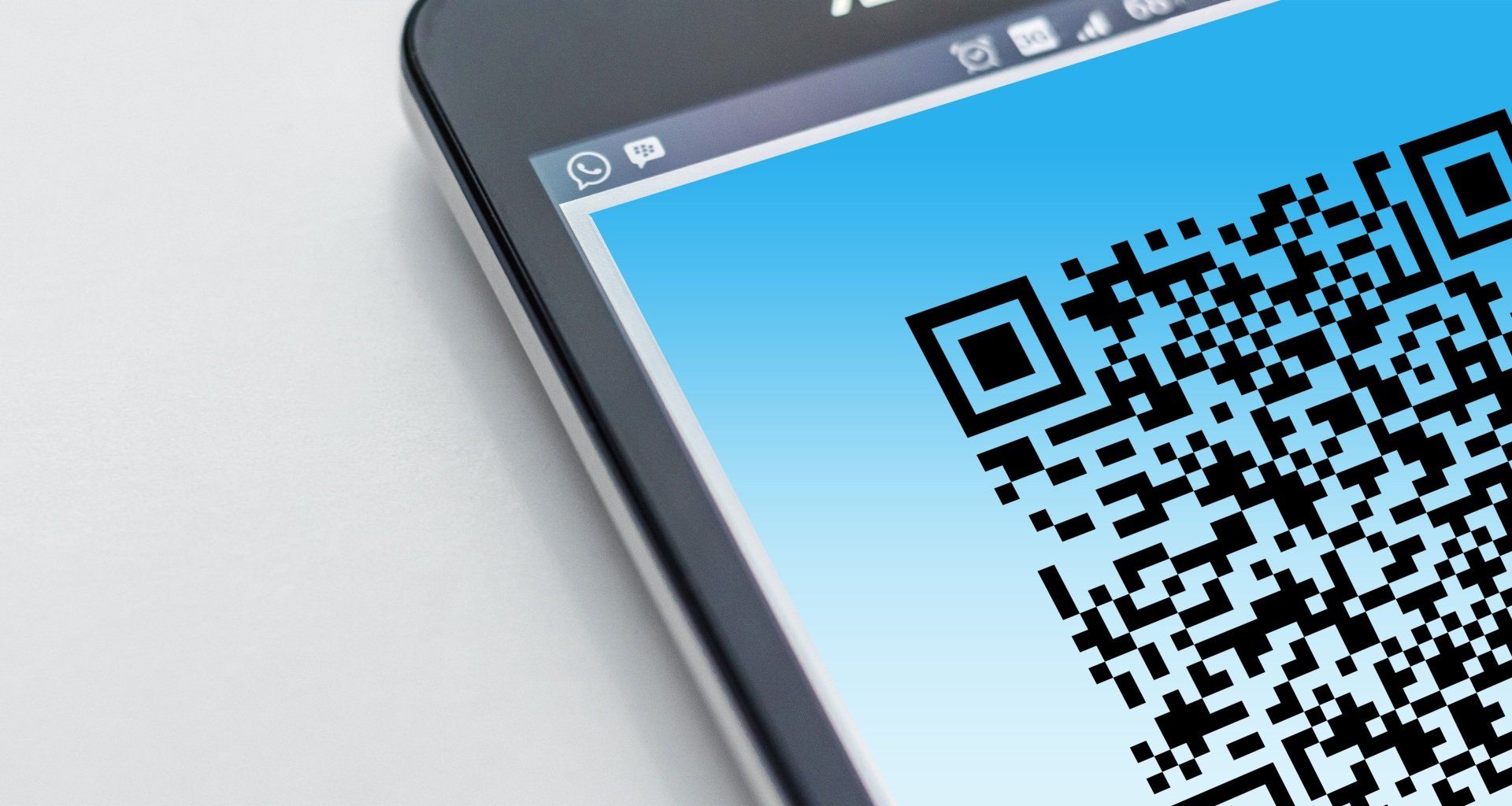 Restaurants, bars et salles de sport : Comment créer votre QR Code obligatoire ?